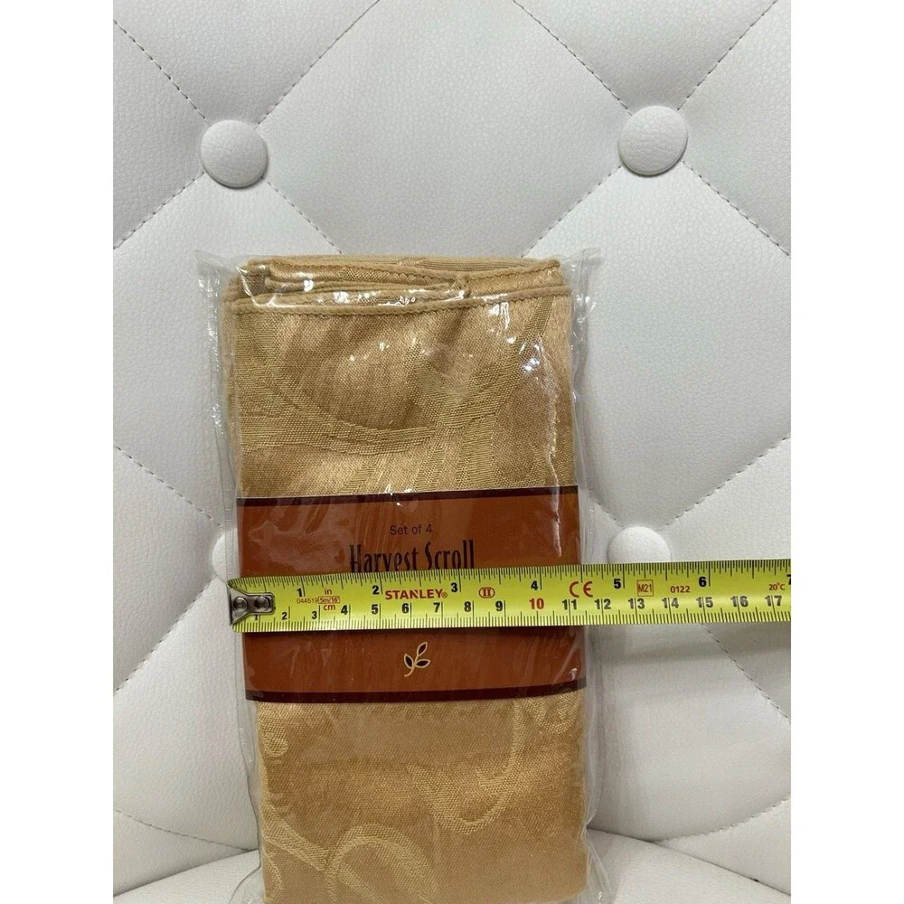 Vintage Harvest Scroll Damask Napkins Wheat 4-Pack 17x17 Cotton/Poly